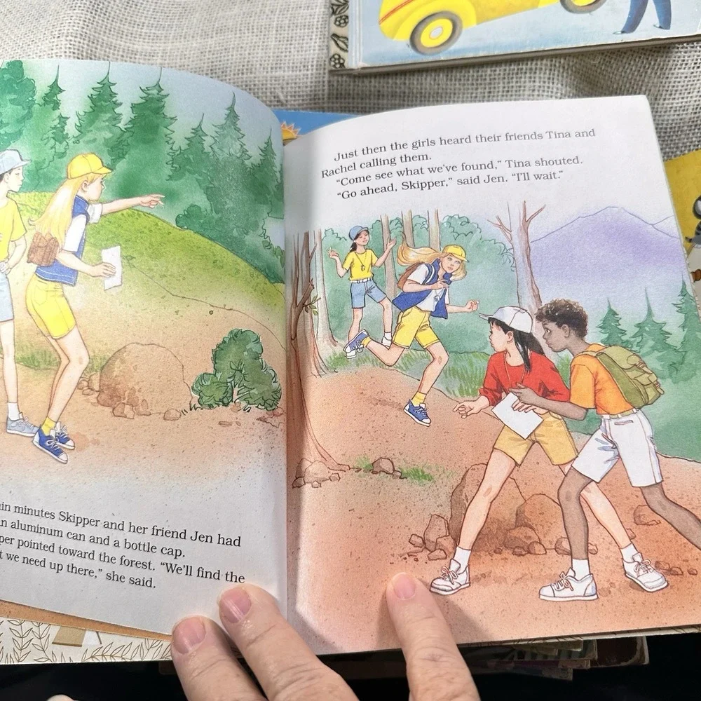 Little Golden Books Lot‎ 4 Poky Little Puppy Scooby Doo Barbie Taxi Kids